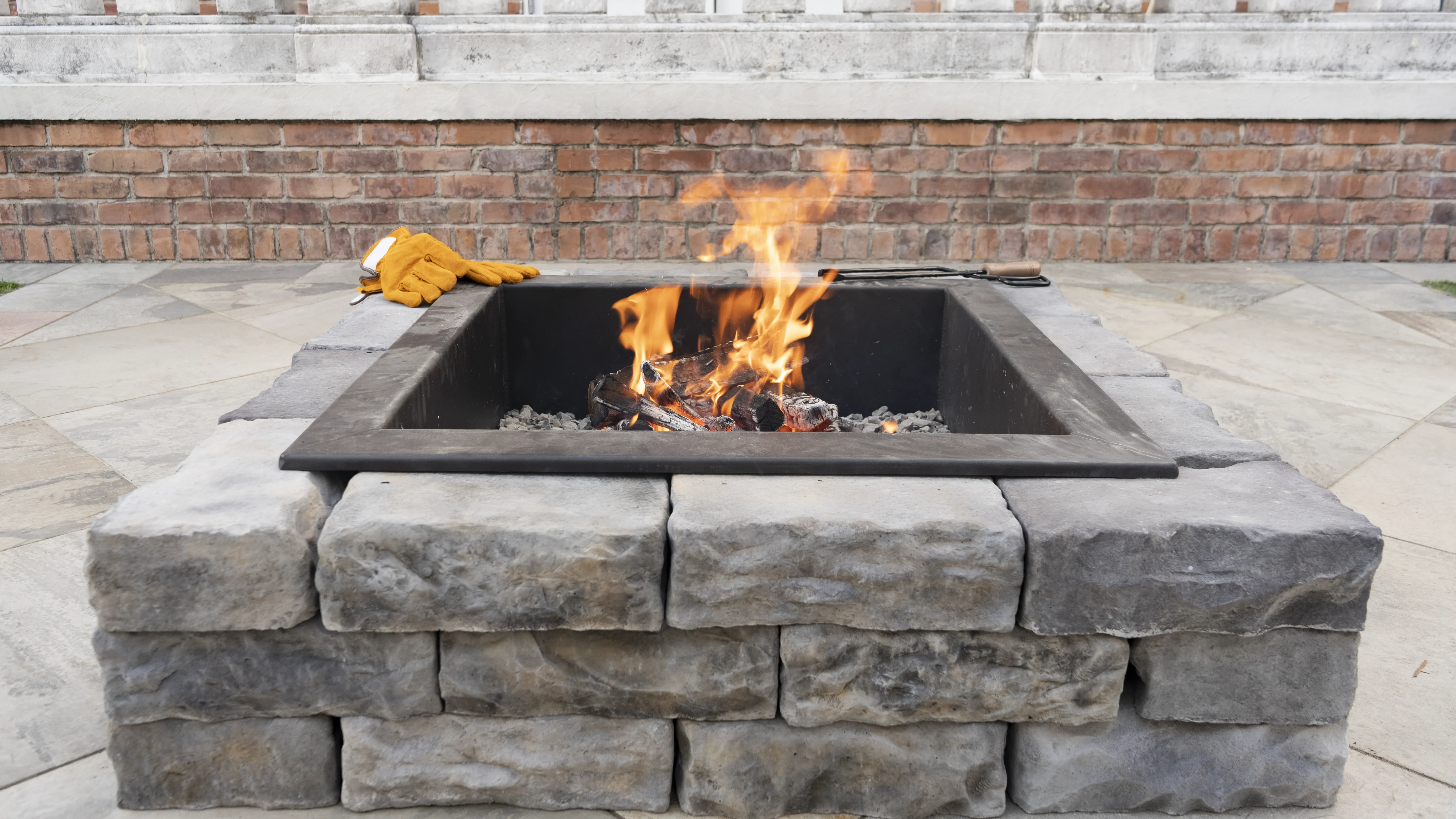 Stone Fire Pit（ファイヤーピット）焚き火台