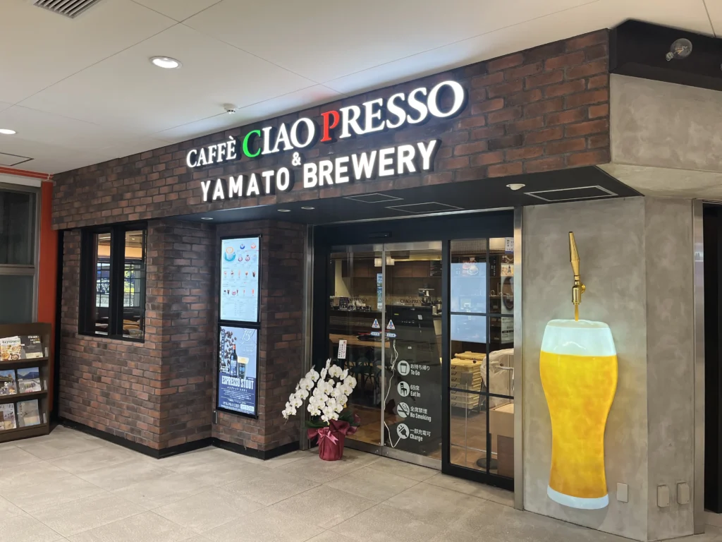 カフェ内装 レンガ・ブリックタイル 施工事例