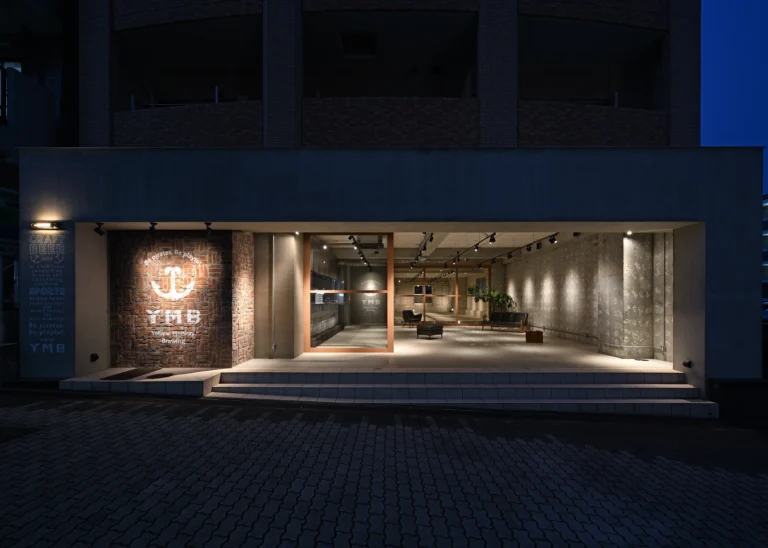 Store Interior & Exterior / Interior Design