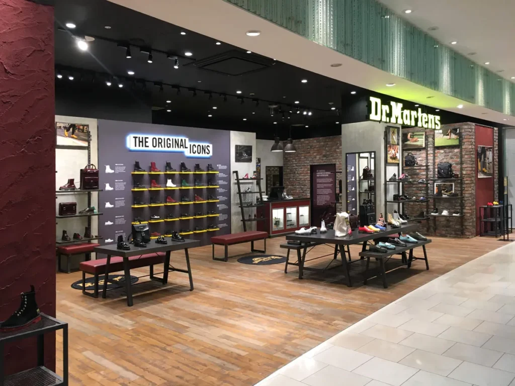 ブリックタイルCAN’BRICK「マンチェスター(MC-1)」ドクターマーチンあべのHOOP店