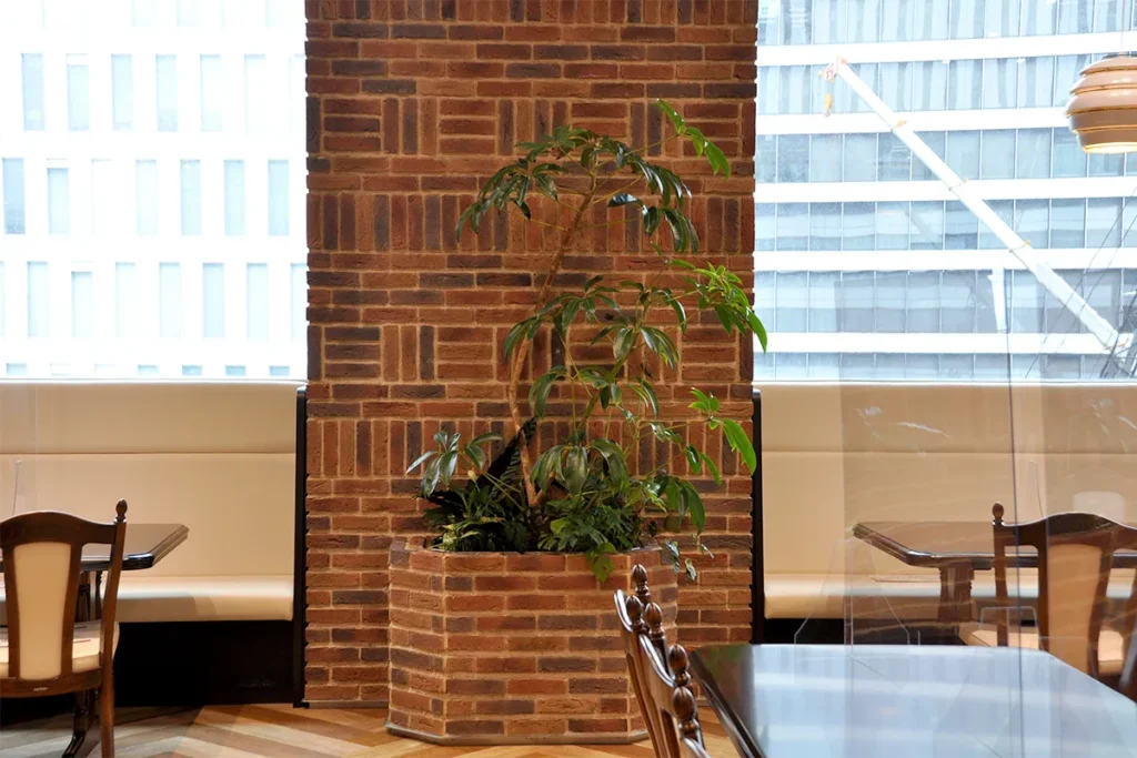 ブリックタイルCAN’BRICK「ネザーランド(NL-特注色)」 食堂 内装デザイン