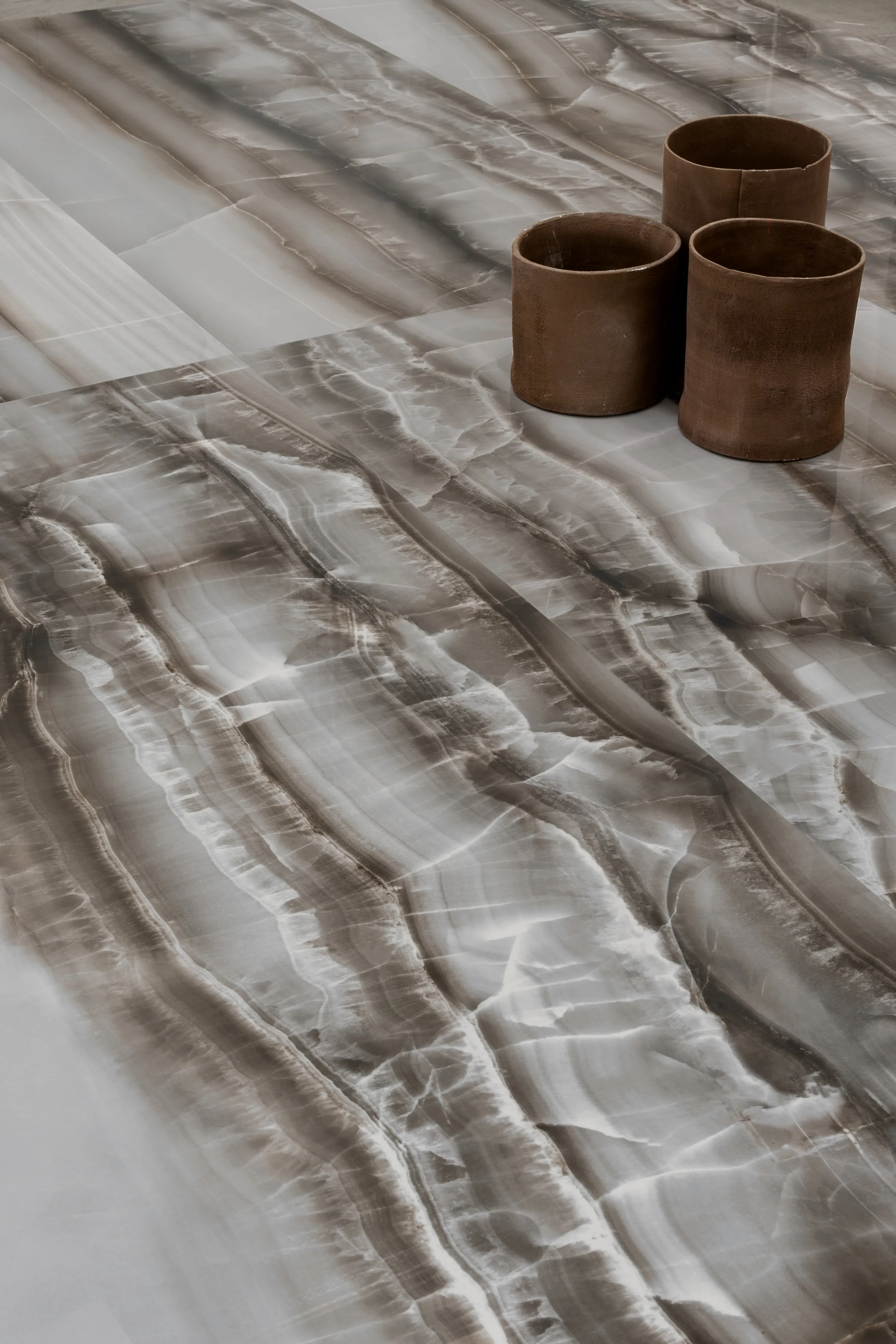 Tiles 床タイル「AKOYA – アコヤ(Ocean)」 施工事例イメージ　輸入タイル